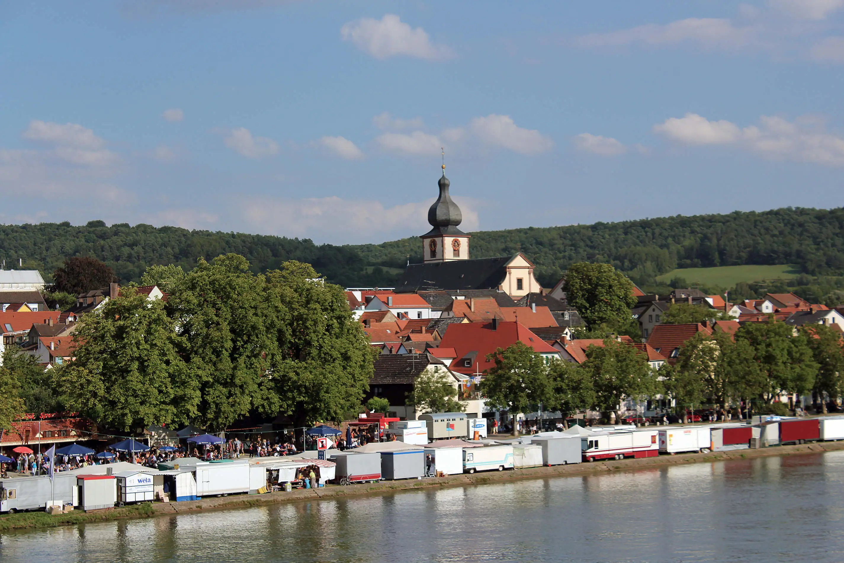 Hintergrundbild - Zeitarbeit & Personaldienstleistung in Marktheidenfeld