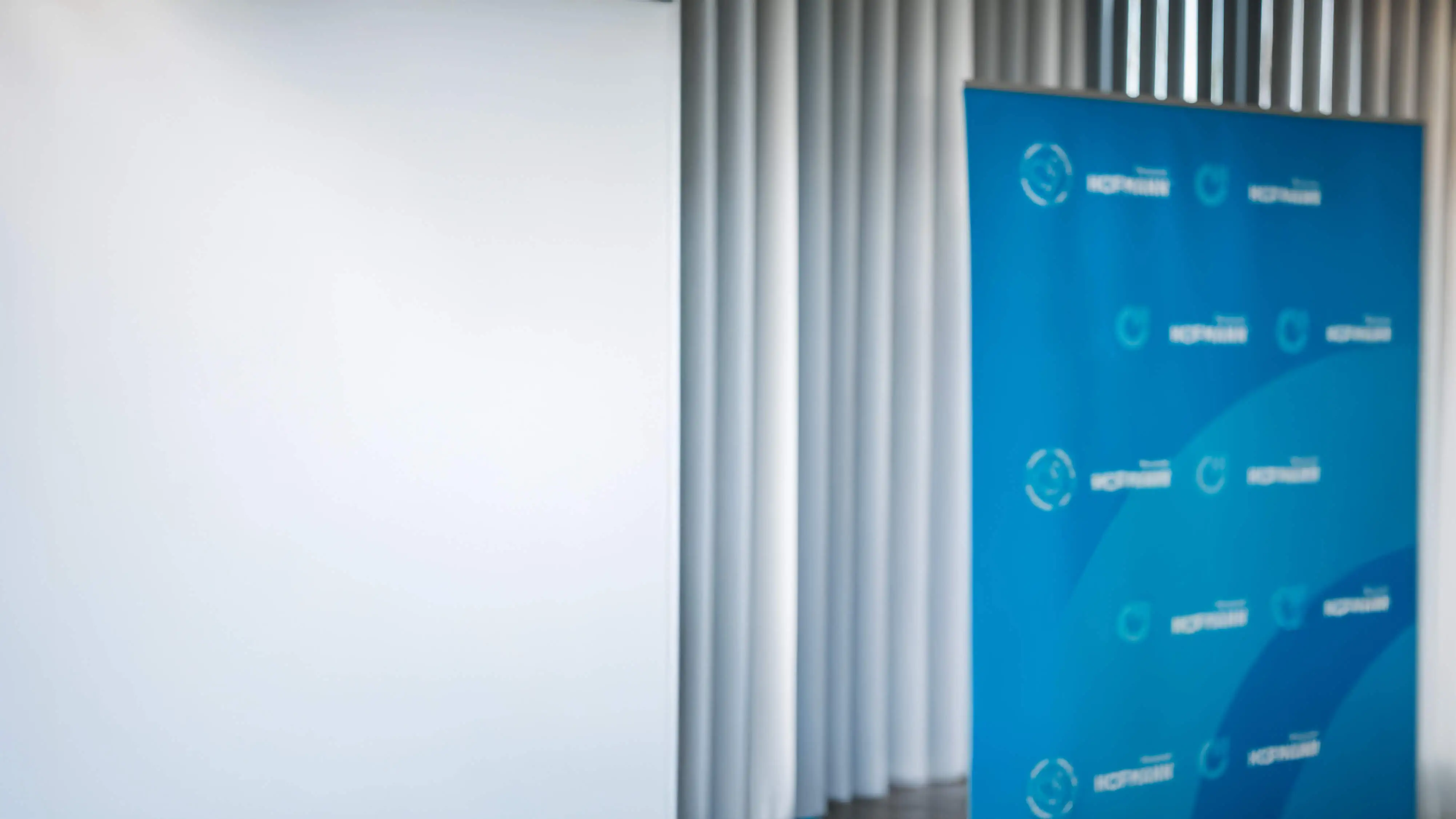 Hintergrundbild - Sie suchen, wir finden.